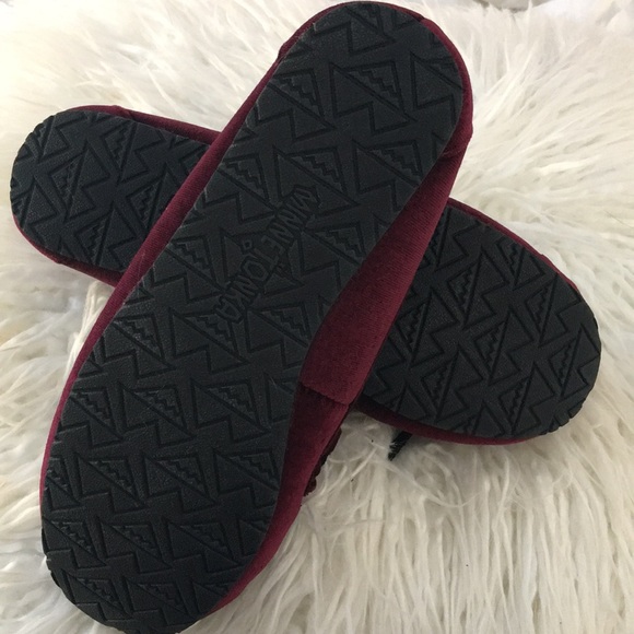 Minnetonka Limited Edition Velvet Cally Slipper - Picture 4 of 5